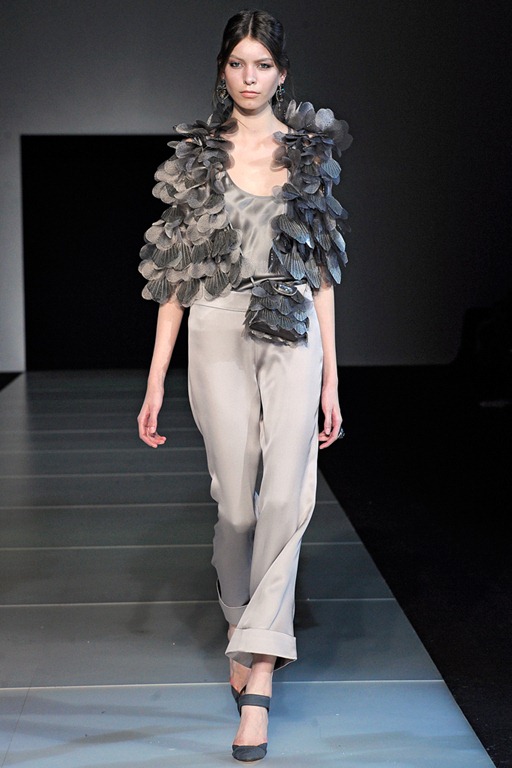 Wearable Trends: Giorgio Armani RTW Fall 2011, Milan Fashion Week